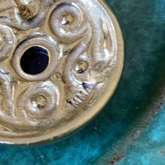 14k  gold & garnet earrings - Picture 3 of 7